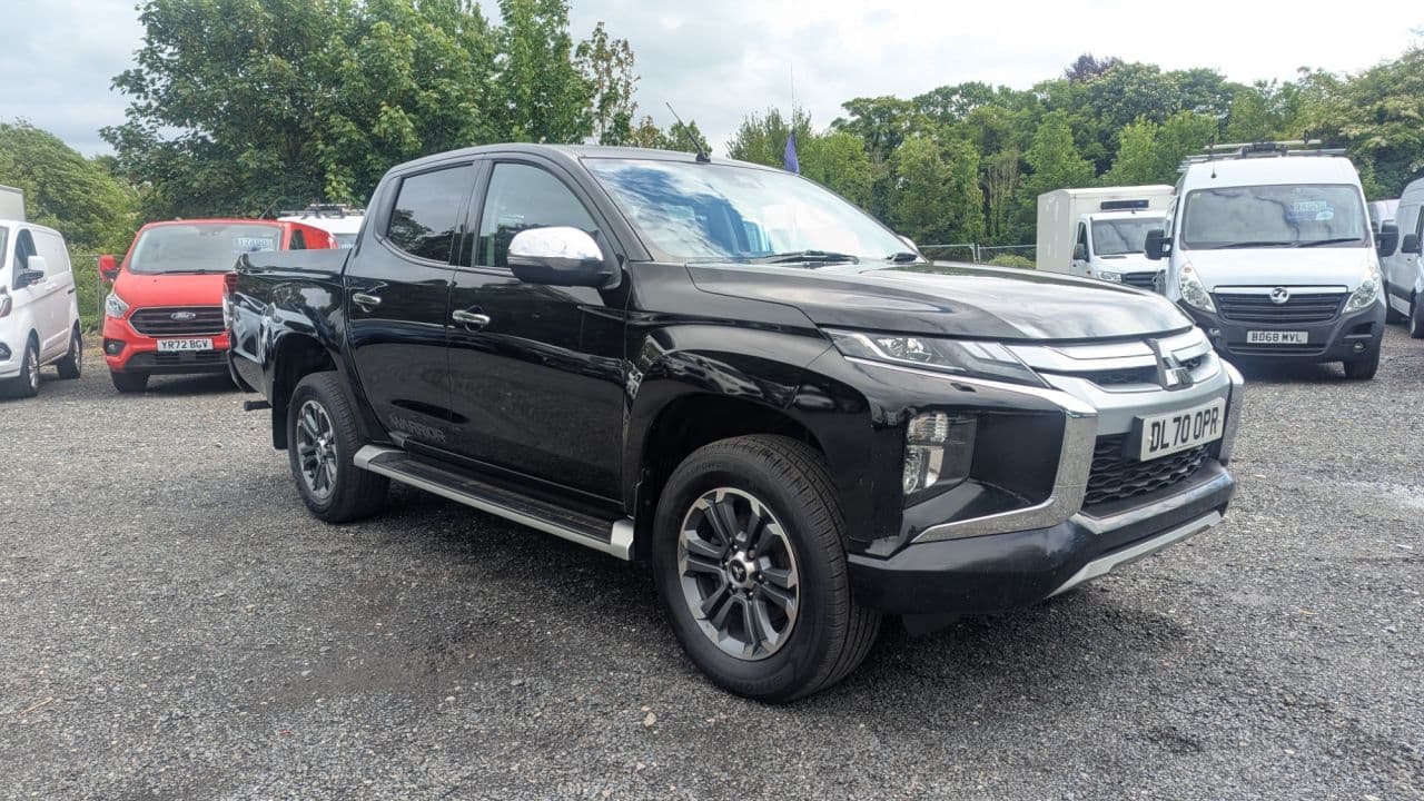 2020 Mitsubishi L200