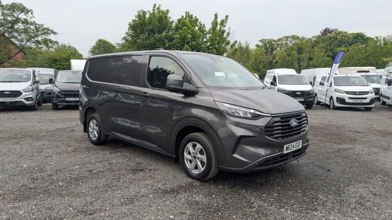 2024 Ford Transit Custom